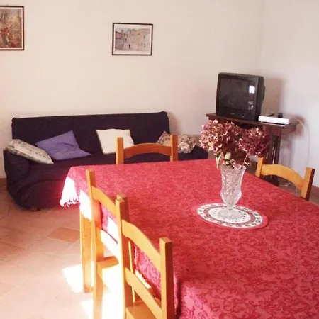 Apartment Terra Santa